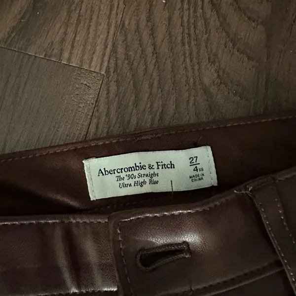Abercrombie & fitch the 90s straight ultra high rise leather brown pants - Image 2