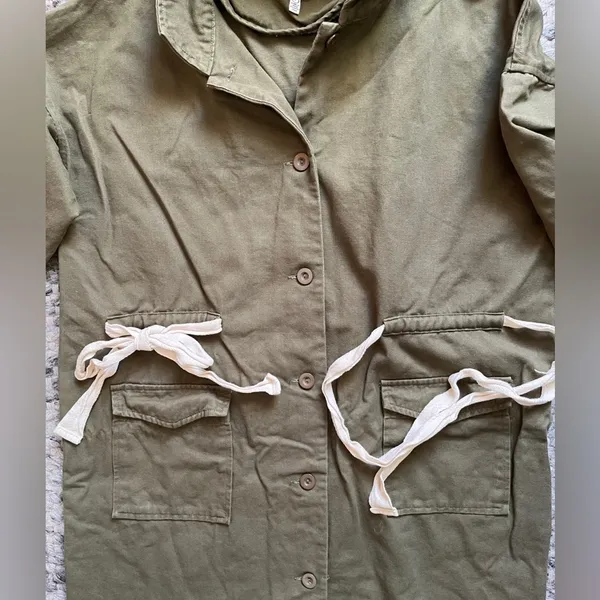 Haryln utility coat olive green size large - Image 4
