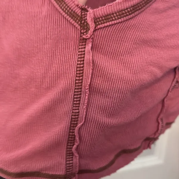 UO long sleeve pink top - Image 5