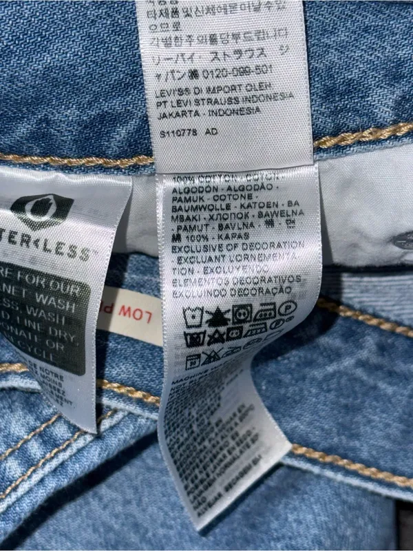 Levi’s Low Pro Straight Jeans Relaxed Slouchy Womens Sz 30 Distressed Blue Denim - Image 9