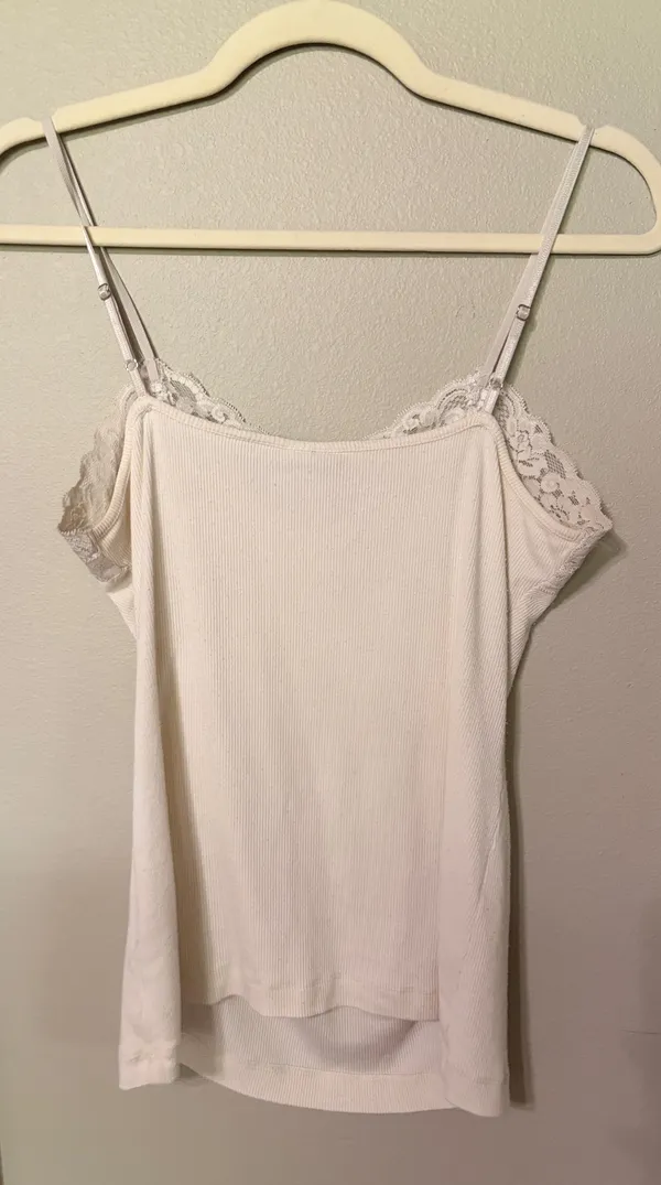 White lace Cami Size M - Image 3