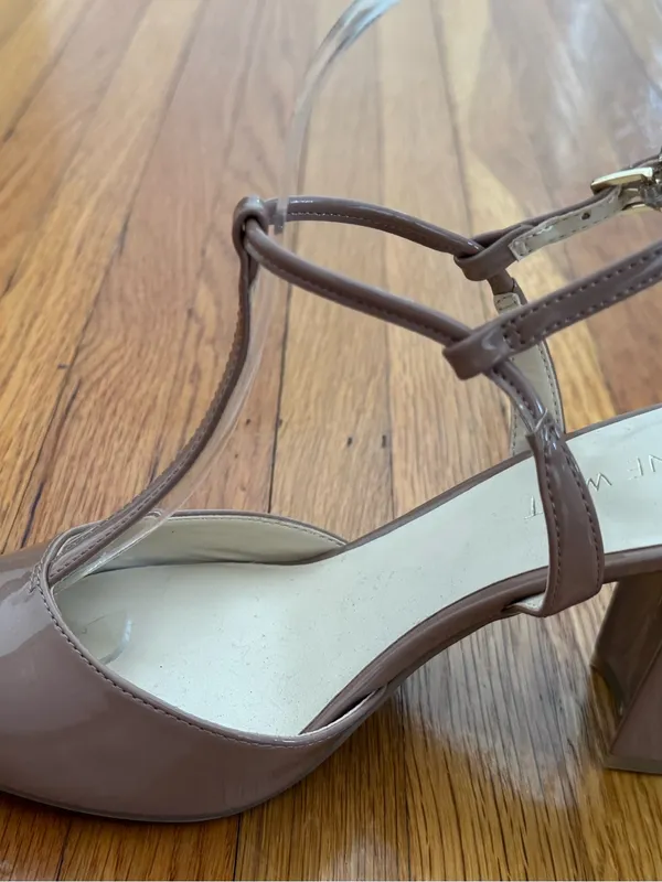 Nine West T-Strap Pointed Toe Block Heel Pumps - Taupe, size 8M evening formal - Image 8