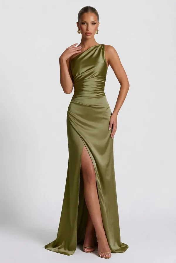 Hazel the Label Green Dress - Image 2