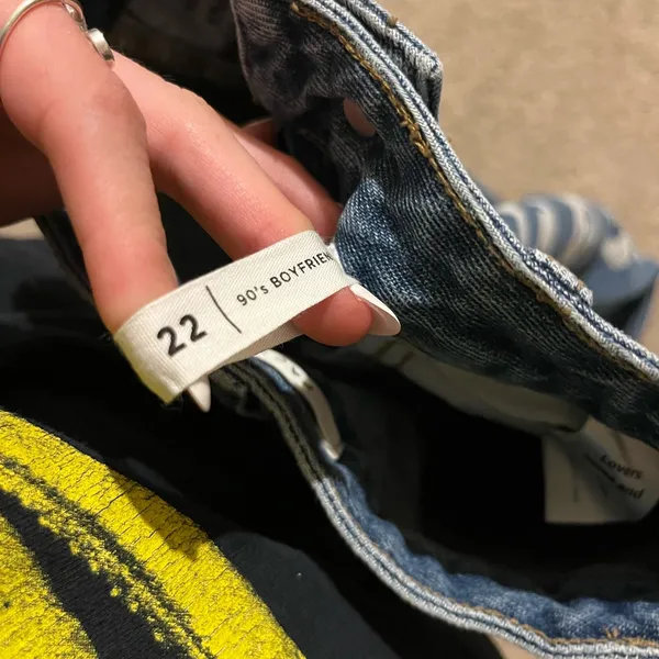 Eco yin and yang 90s boyfriend jeans never worn - Image 8