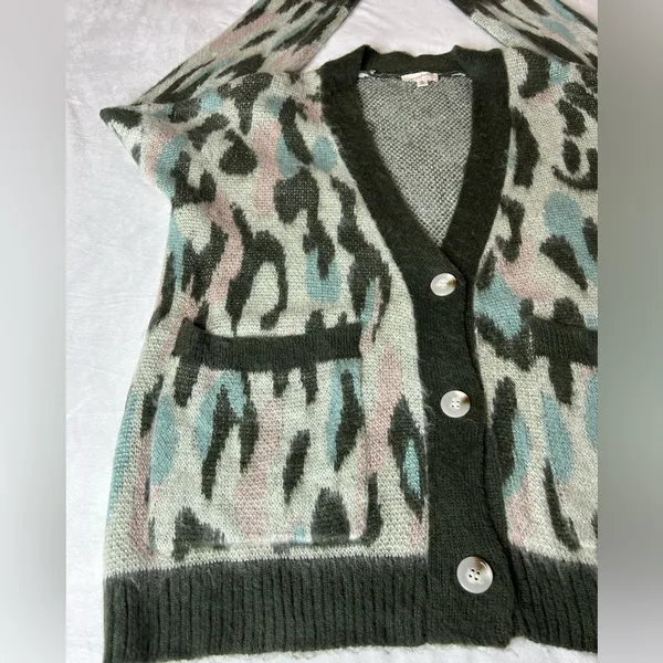 Mystree Womens Soft Cardigan Sweater Size Medium Button Up Pockets Multi Pattern - Image 4