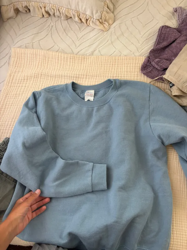Soft Light Blue Crew Sweatshirt Size M - Image 5