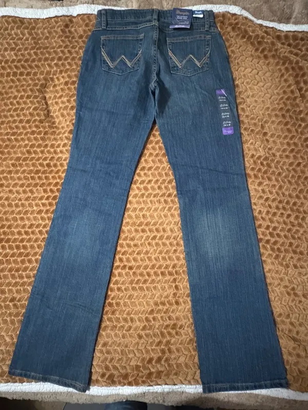 NWT New Wrangler Q-Baby Riding Jeans Mid-Rise Bootcut 7/8 X 36 Dark Wash - Image 4