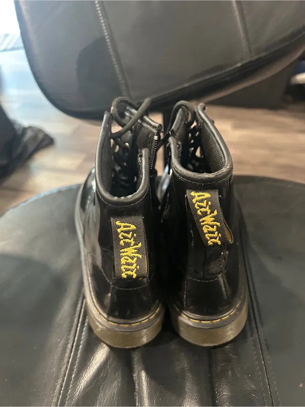 Dr. Martens Black Leather Delaney Zip Boots - Image 3