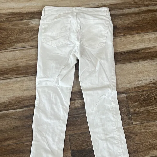 Free people white skinny ankle jeans - Image 4