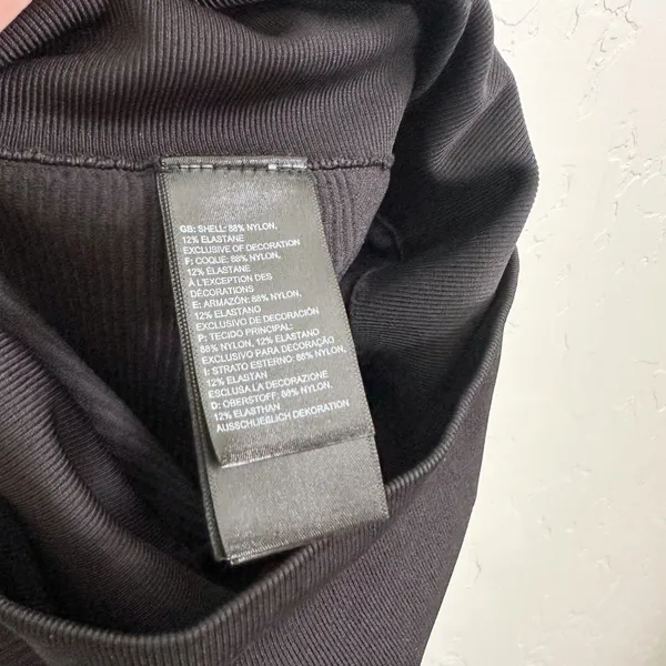 The North Face | High Waisted Shaped Athletic Base Leggings in Black‎ Size Small - Image 6