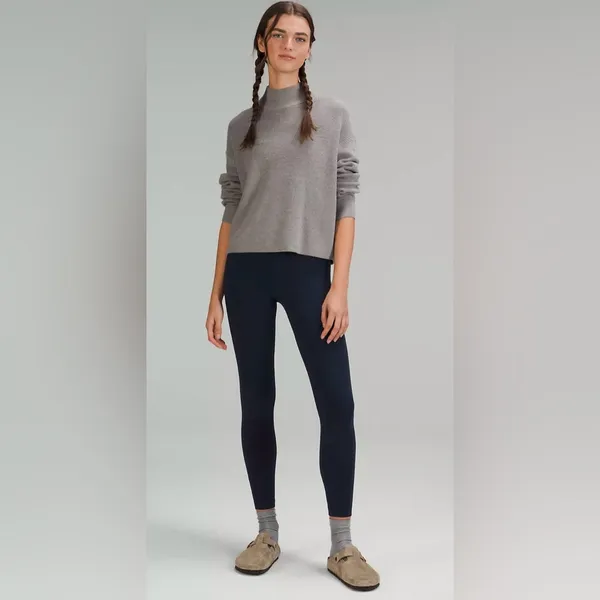 NWOT Lululemon Align High Rise 25” Leggings True Navy Size 4 - Image 2