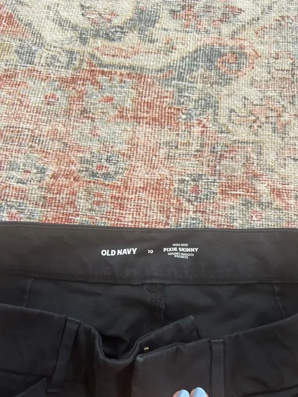 Old Navy Pixie Pants - Image 3