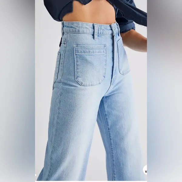 Rollas Sailor High Rise Wide Leg Jean Size 26 Light Blue‎ Wash - Image 3