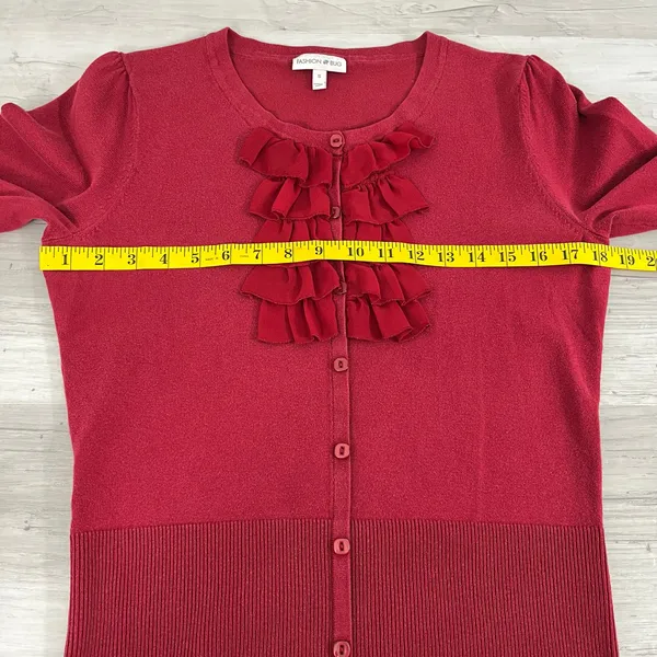 Fashion Bug Red 3/4 Sleeve Button Ruffle Accent Knit Pullover Sweater Small - Image 6
