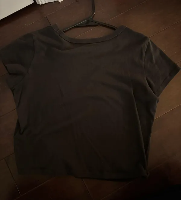 Hollister Tshirt - Image 2