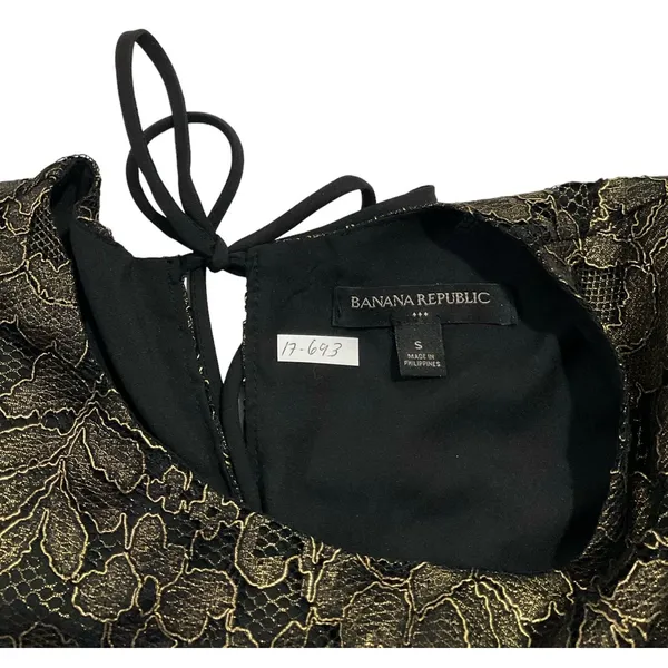 Banana Republic Women Size Small Lace Black Metallic Gold Shirt Top (17-693) - Image 4