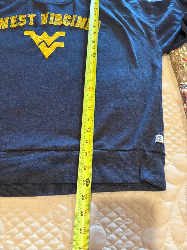 Colosseum Women's Heathered Navy/yellow Crewneck sweatshirt M - Image 9