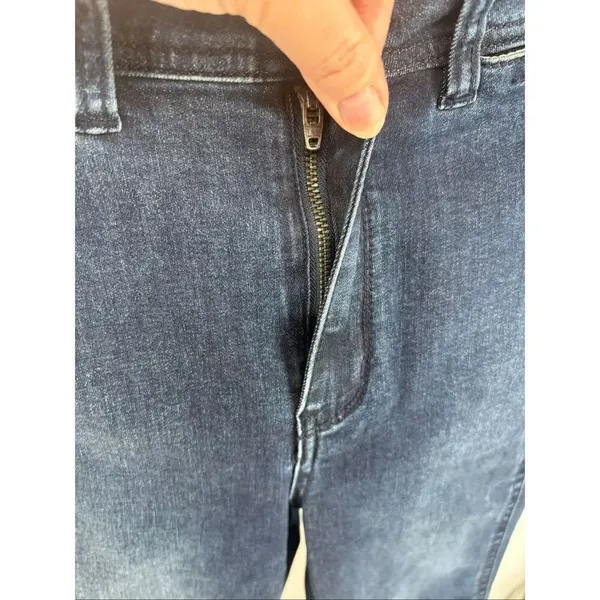 We The Free Kick Flare Jeans Size 27 Short Medium Wash Blue Denim - Image 8