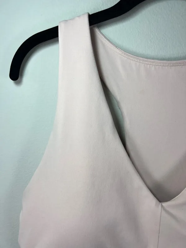 Fabletics On-The-Go Medium Impact Sports Bra Soft Shell Pink Padded Pocket Sz XL - Image 3