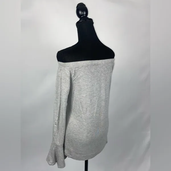 Catherine Malandrino Off the shoulder Belle sleeves Medium Gray Top blouse - Image 7