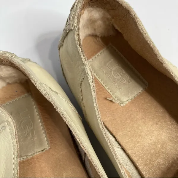 UGG marrah leather flats‎ cream size 8 - Image 3