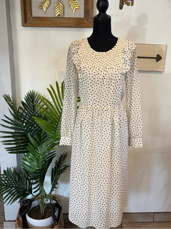 Madewell Cream Midi Dress with Black Polka Dots - Image 4