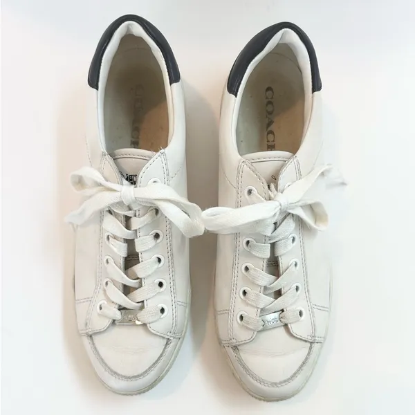 Coach Porter Lace Up Sneakers in White & Navy - Image 2