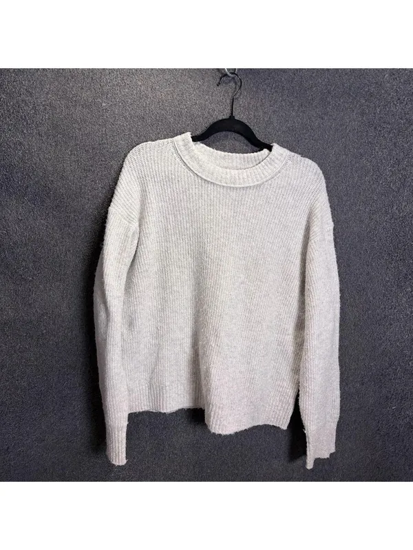 American Eagle Cream Knit Sweater Size S/P - Image 2