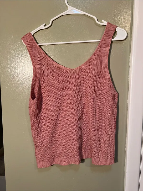 Women’s Size Large Sleeveless Sweater Reversible Scoop Neck V-Neck Knit Pink - Image 4