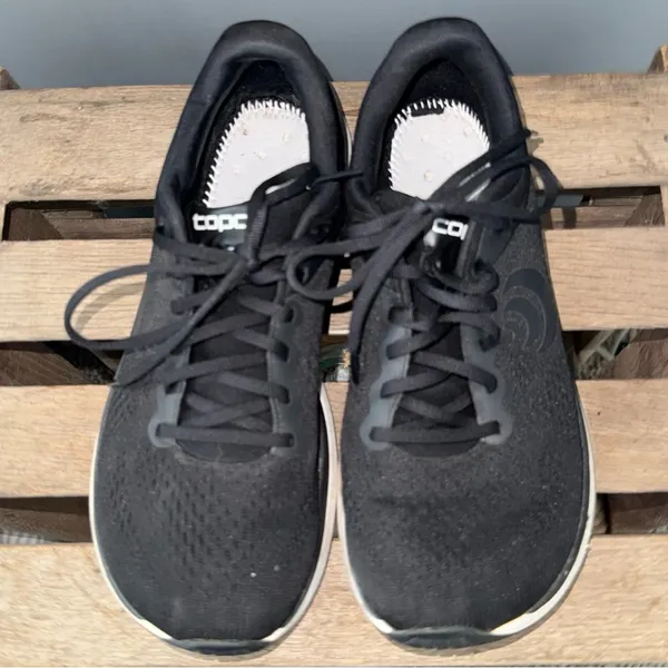 Topo Athletic Ultrafly 5 Size 8.5‎ WIDE Shoes Black White Running 5mm Drop A31 - Image 5