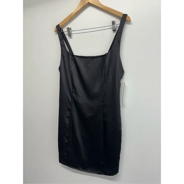 AQUA Mini‎ Satin Dress Size Large Black Square Neck Sleeves Exclusive NWT - Image 5