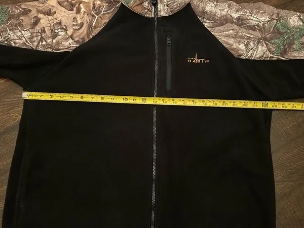 Habit Outdoors Mens Black Fleece Zip Up Realtree Camouflage Sleeve Size Large - Image 4