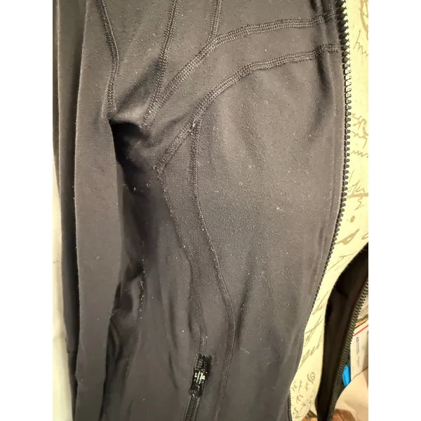 Lululemon Define Jacket Black missing Zip Yoga‎ Track Jacket Womens Size 8 flaw - Image 5