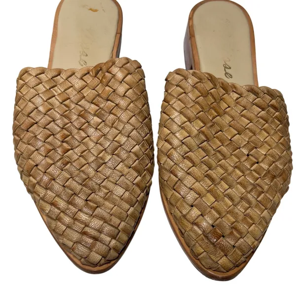 Woven Leather Pointed Toe Mule‎ Slides Tan Women's Size 7 - Image 9