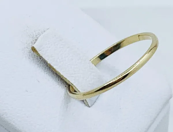 ❤️ Real 10k Gold Band Ring ❤️Size 8.75 ❤️ Anillo de Oro de 10 Kilates - Image 2