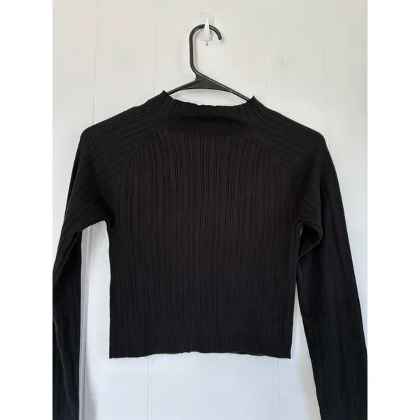 NWT Garage Jet Black Ribbed Mock Neck Crop‎ Bodycon Sweater NWT Size Medium - Image 3