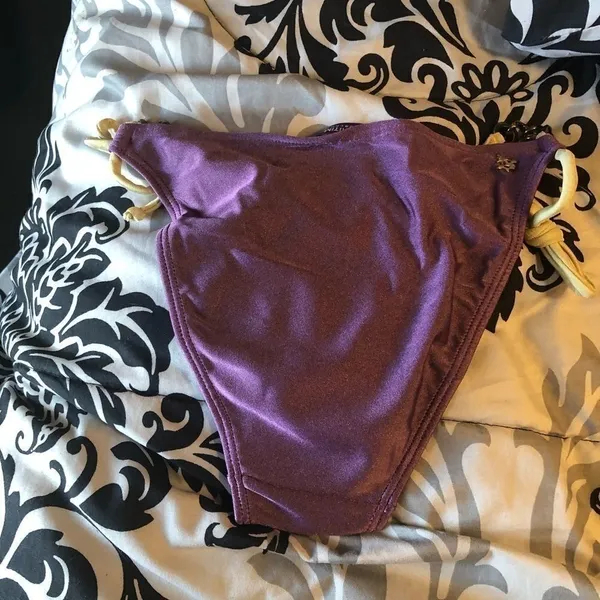 Bikini bottom Size undefined - Image 2