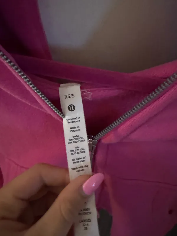 Lululemon Scuba Full-Zip - Image 2