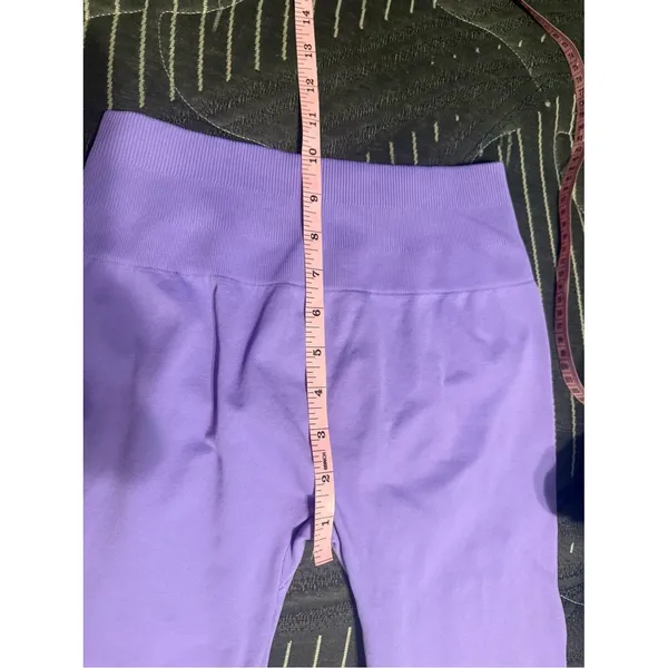 Women’s High-Rise Flare Pants in Lilac size Medium - Image 8