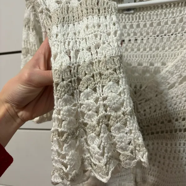 Y2K Knit Tan & White Sweater - Image 5