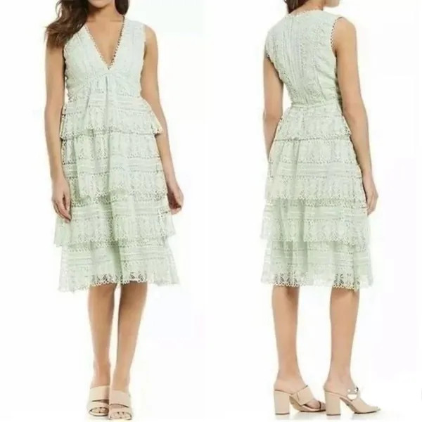 Light Green Tiered Lace V Neck Midi Dress - Image 2
