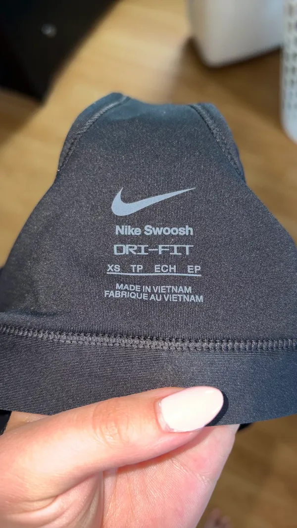 Nike Sports Bra - Image 3