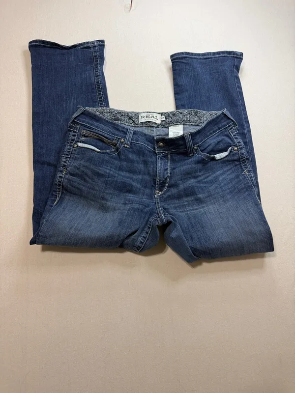 Ariat Indigo Boot-Cut Jeans with Embroidered Back Pockets - Image 4