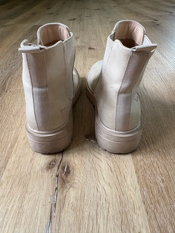 Beige Chelsea Ankle Boots Tan Size 5.5 - Image 5