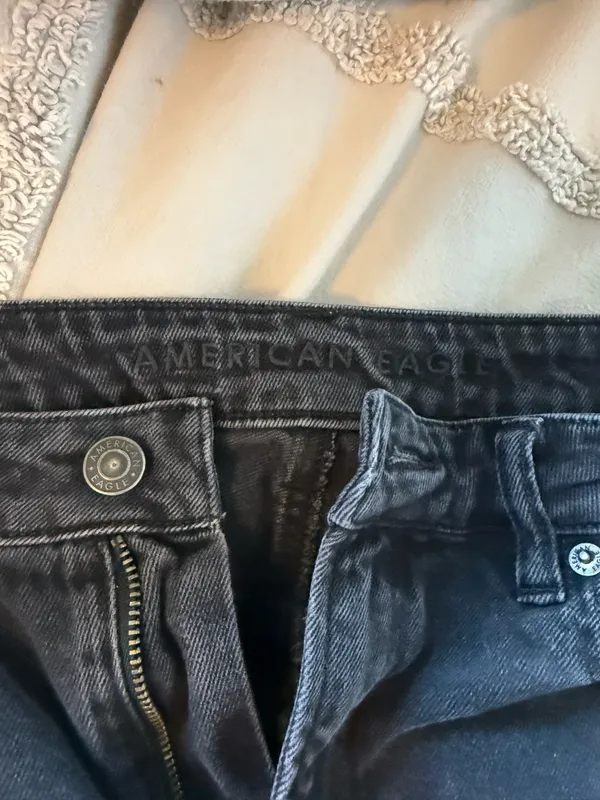American Eagle Jeans - Image 2