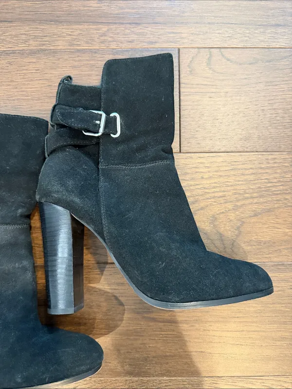 Dolce Vita Black Suede Mid-Calf Heeled Boots with Buckle Size 9 - C8-069 - Image 9