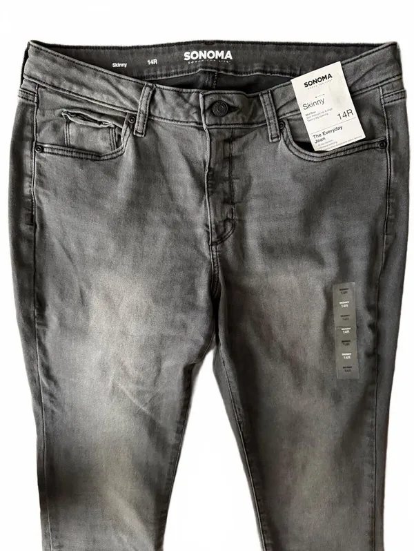 Sonoma The Everyday Jean Women's Size 14 Skinny Mid-Rise Cutoff Streetwear Urban - Image 4