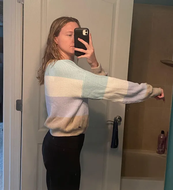 Hollister Striped V Neck Sweater - Image 9
