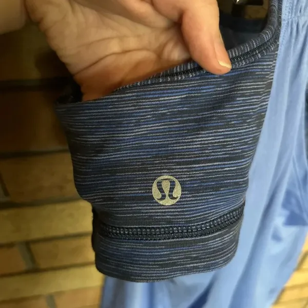 Lululemon No Limits Tank Lullaby / Wee Are From Space Cadet Blue Tank Top Size 8 - Image 6