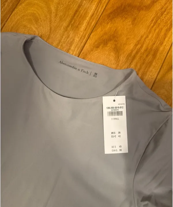 Abercrombie Seamless Long Sleeve - Image 2